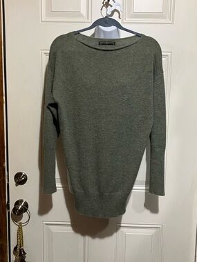 Luxurious Alpaca Olive Green Scoop Neck  Sweater